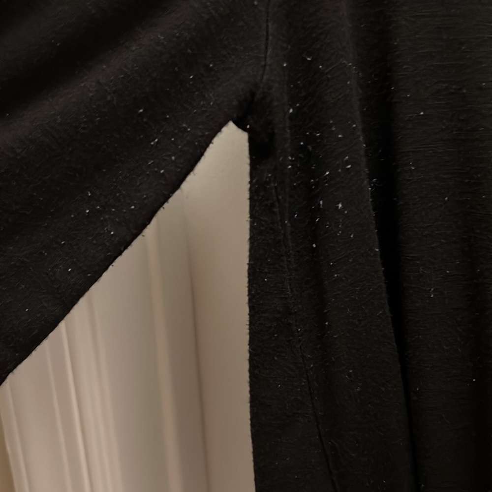 White House Black Market strappy Surplice Top. Black. Size M. - Picture 8 of 10